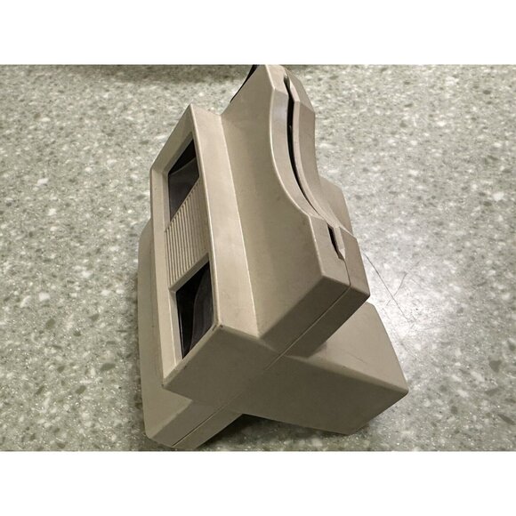 Sawyers  model G View Master Tan Colored Viewer Black Knob Rudolph Christmas 50s - Picture 2 of 10